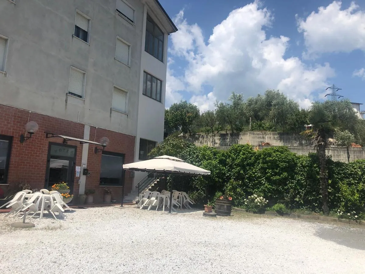 Albergo Ristorante La Greppia Montedivalli Chiesa