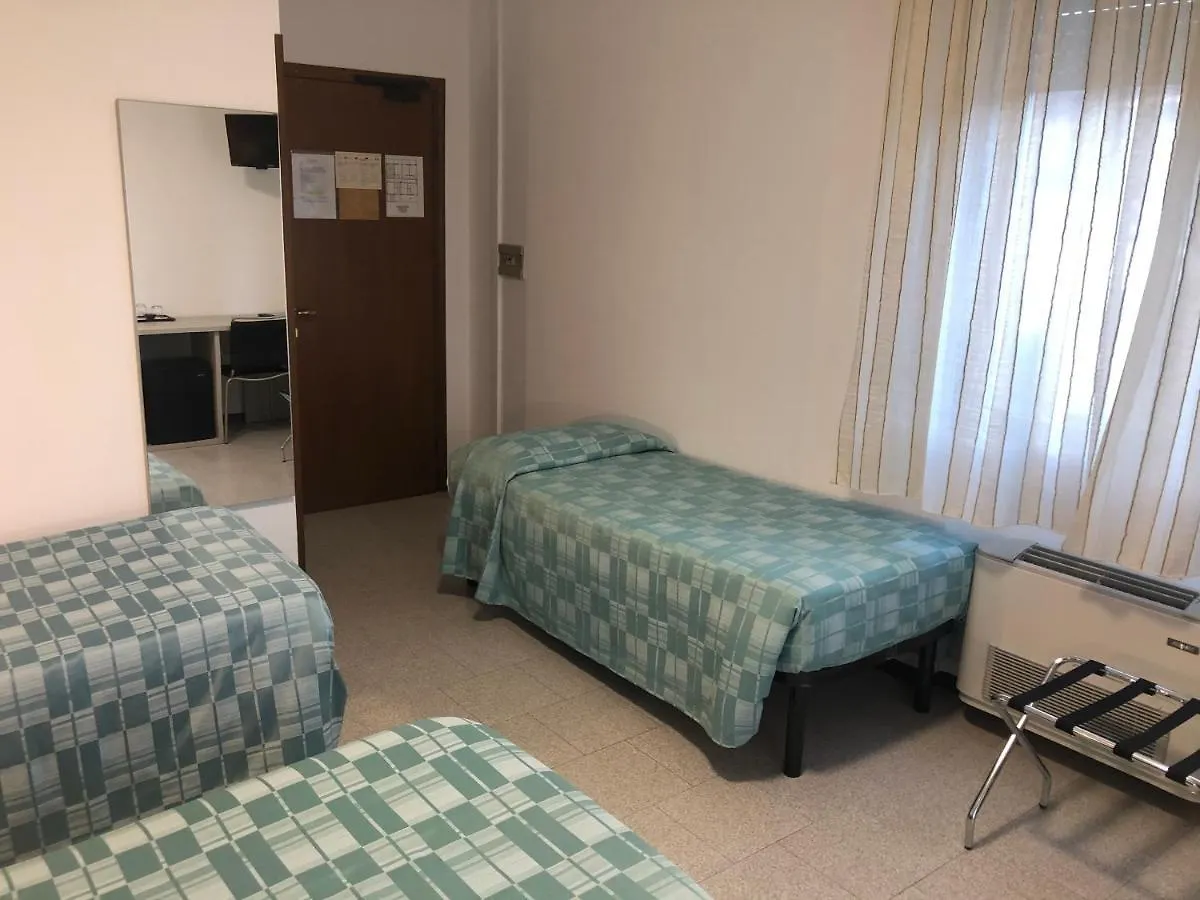 Albergo Ristorante La Greppia Montedivalli Chiesa 3*,  Italy