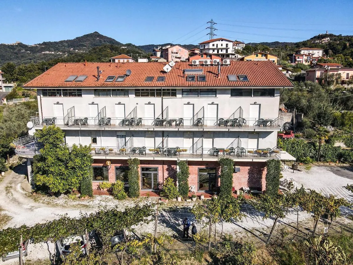 Hotel Albergo Ristorante La Greppia Montedivalli Chiesa